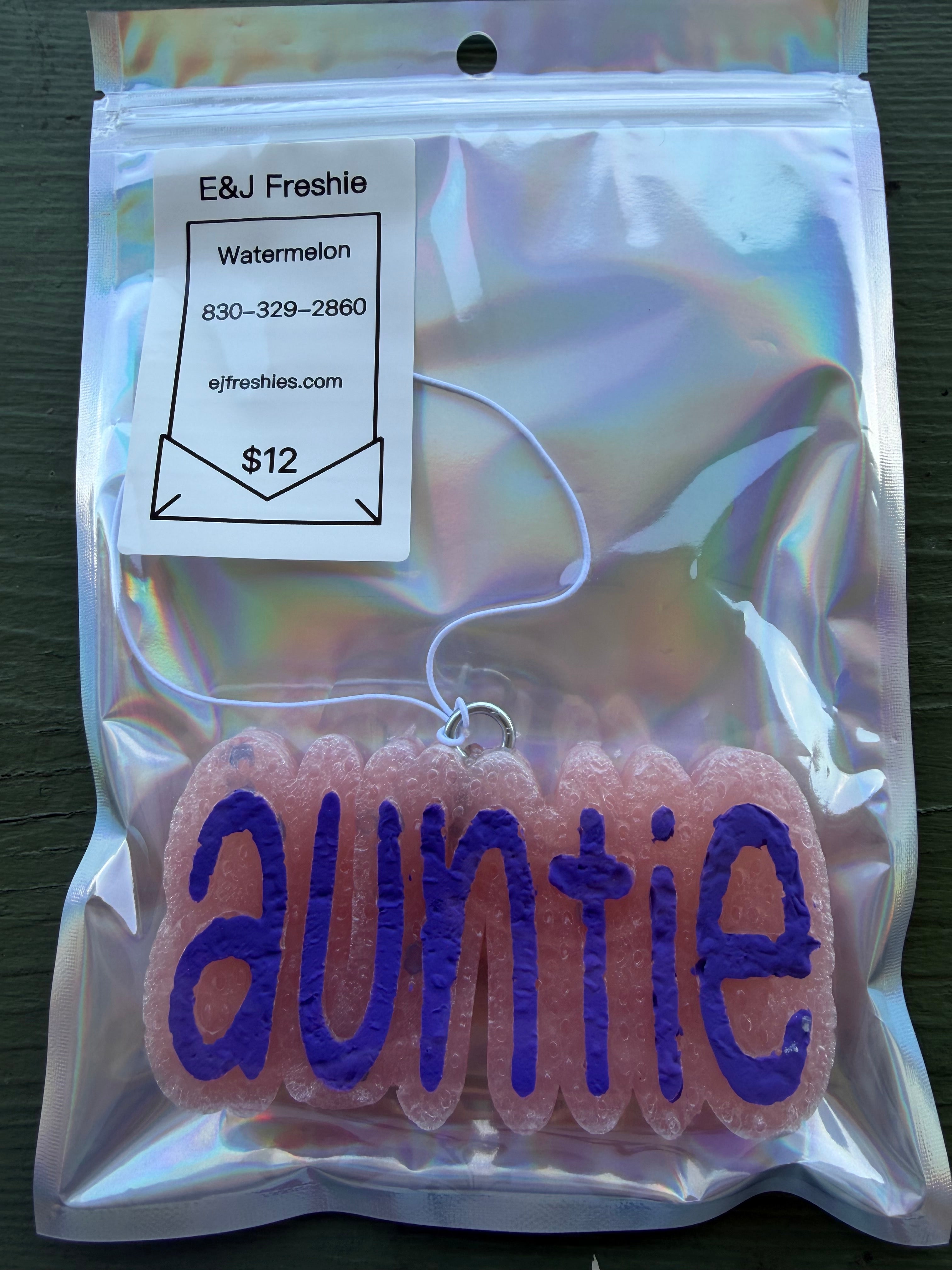 Large auntie